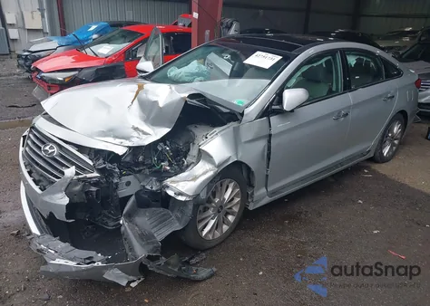 2015 Hyundai Sonata Limited z USA, uszkodzony, nr VIN 5NPE34AF7FH015372